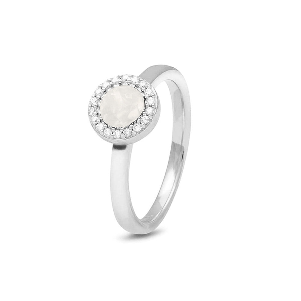 Silver Ring with a Plain Band & Zircon Circle — supplier photograph