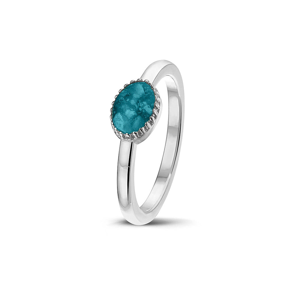 Claw Style Ring in Silver — supplier photograph