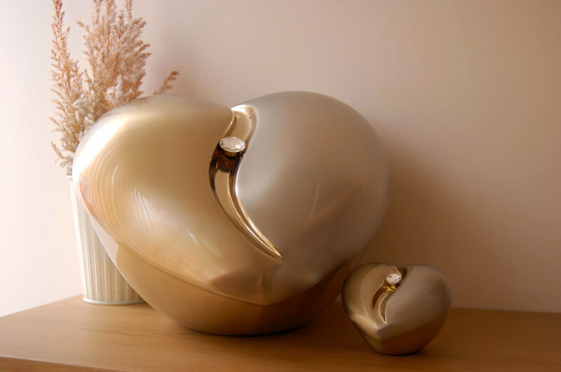 HeartFelt Standard Adult Urn Brushed Gold with Crystal