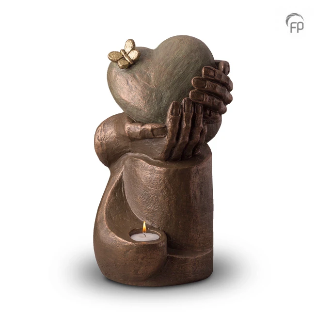 Ceramic urn bronze