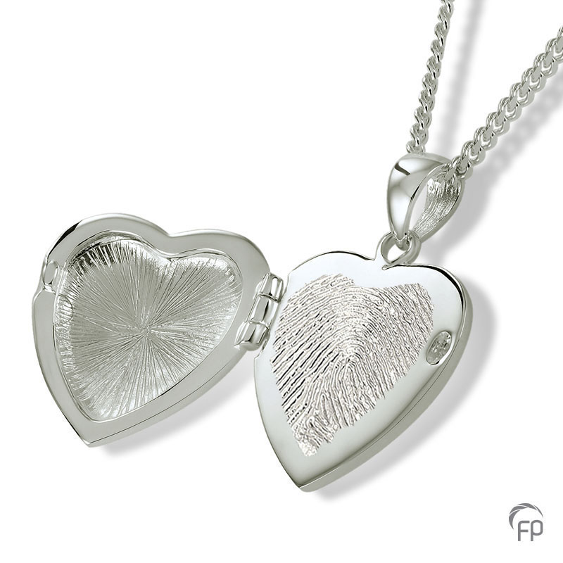 Atlantis ash pendant with fingerprint