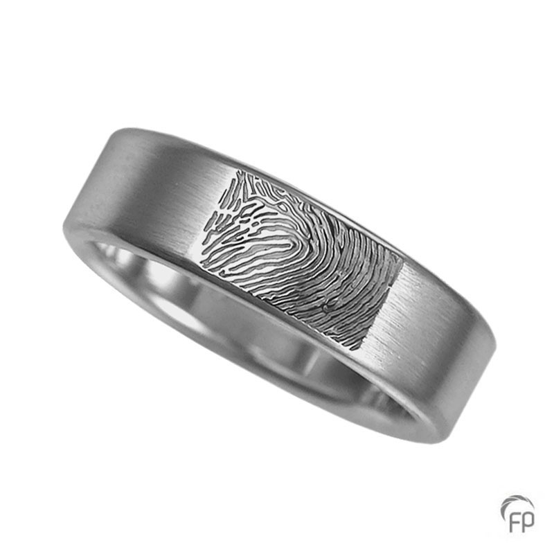 Atlantis ring brushed with fingerprint