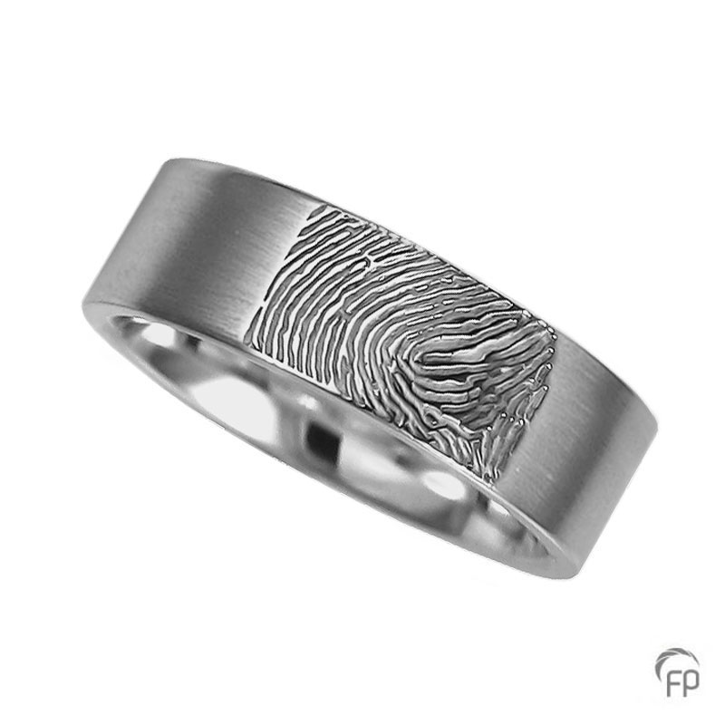 Atlantis ring brushed with fingerprint